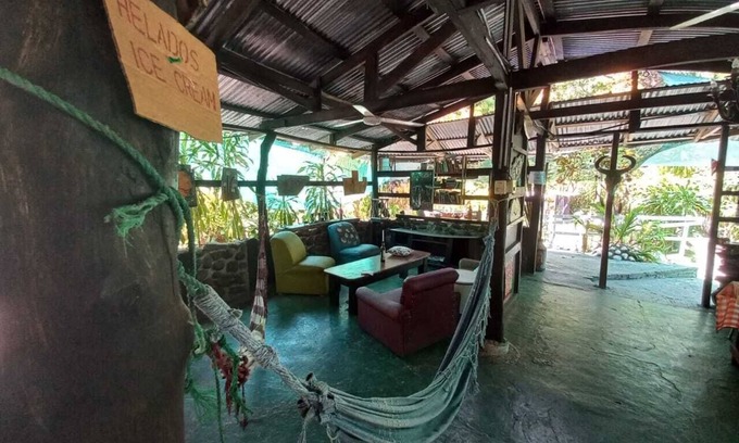 Paquera Bed & Breakfast | Donde Familia Manito