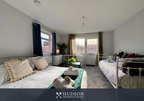 Donnington Apartment | Donnington Apartments - Studio 4