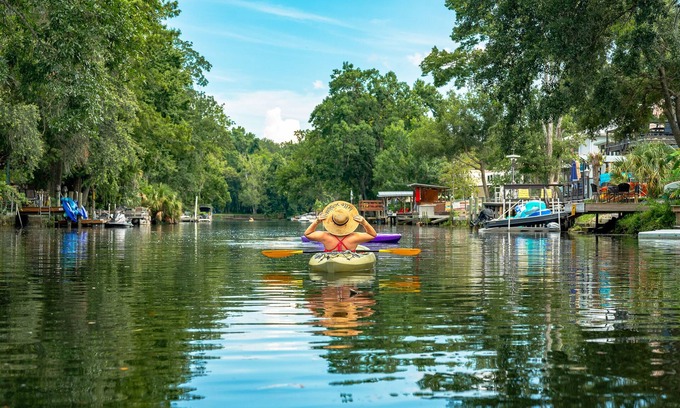 Weeki Wachee Gardens House | Don’t Book This House… Unless You’re Okay With Manatees Stealing the Show