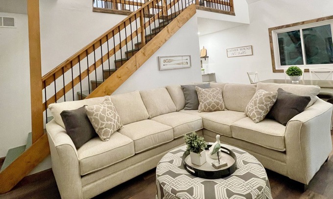 Egg Harbor Ski Chalet | Door County Forest Chalet, Walk to Beach/Town