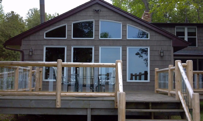Sturgeon Bay Cabin | Door County Waterfront Sleeps 23