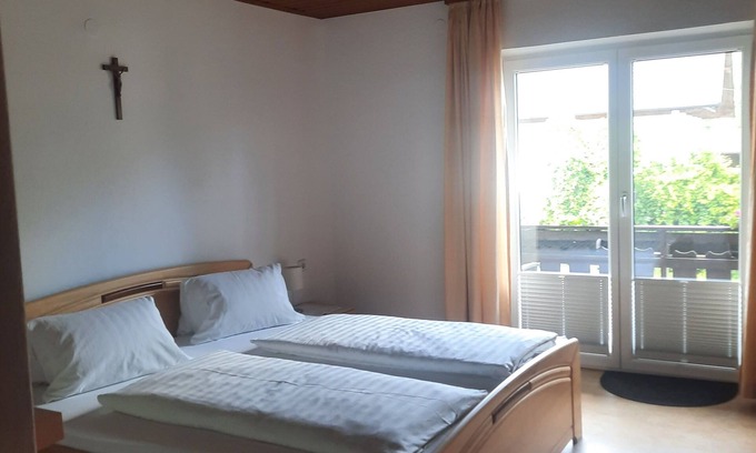 Loibichl Apartment | Doppelzimmer 7 - Pension Marx zu Mayerhof