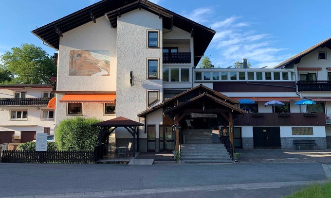 Reichelsheim Cottage | Doppelzimmer - 23 - Gasthaus und Pension Zum Fürstengrund