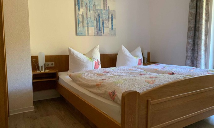 Reichelsheim Cottage | Doppelzimmer - 18 - Gasthaus und Pension Zum Fürstengrund