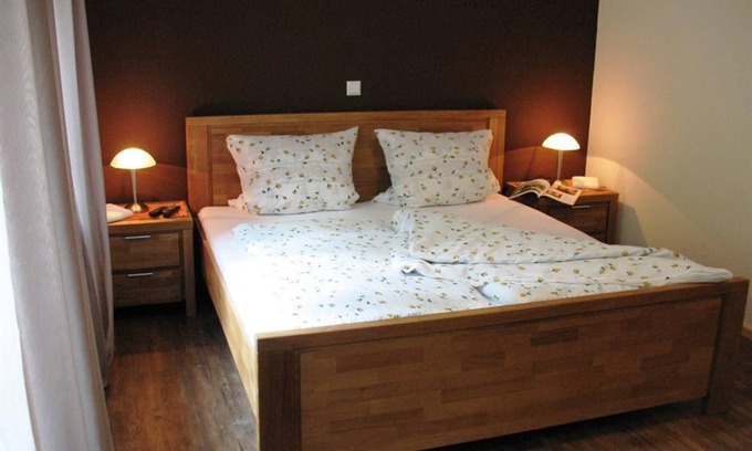 Leinsweiler Bed & Breakfast | Doppelzimmer 1 - Gästehaus Erlenwein