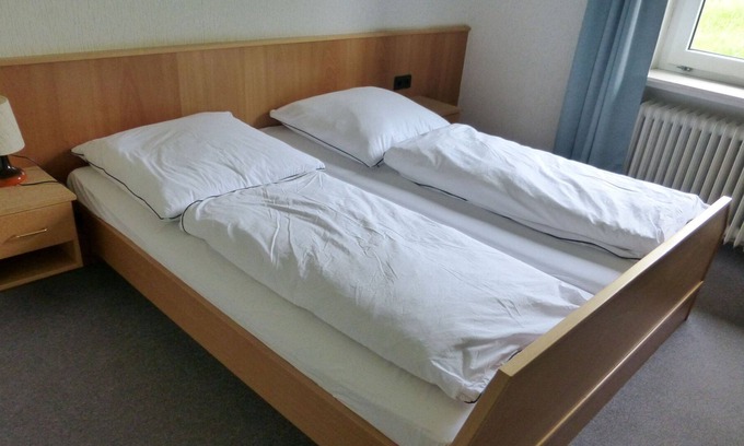 Finkenbach Cottage | Doppelzimmer 202 - Gasthaus Zum Goldenen Löwen