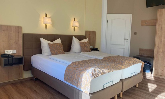 Bad Bertrich House | Doppelzimmer Komfort Ohne Balkon - Hotel Haus Hohenzollern/haus Ambiente