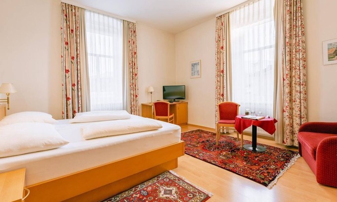 Seeboden Bed & Breakfast | Doppelzimmer mit Frühstück - Gasthof Postwirt