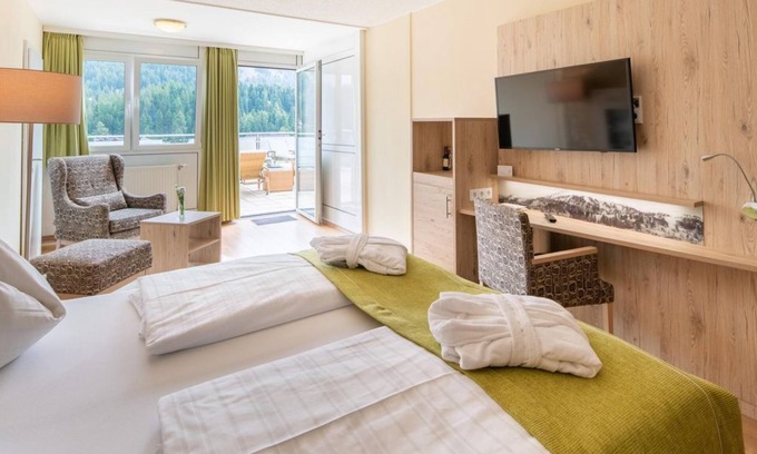 Turracher Hohe House | Doppelzimmer Seeblick - Panorama Hotel Turracher Höhe