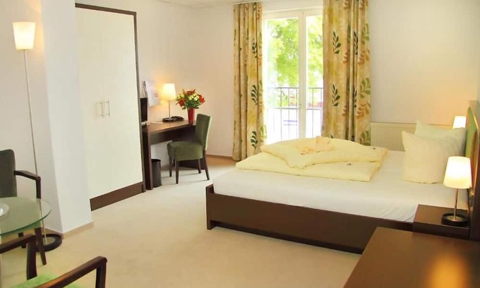 Muritz House | Doppelzimmer Standard Seeseite - Hotel Müritzterrasse Objekt-id 154221