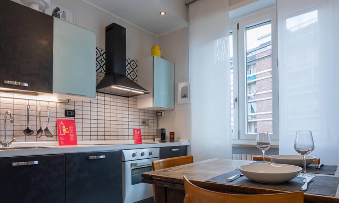 Borgo Dora Apartment | Dora Apartment by Wonderful Italy