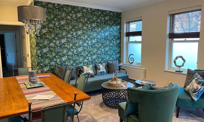 Cheltenham Apartment | Dorset Lodge Flat 3