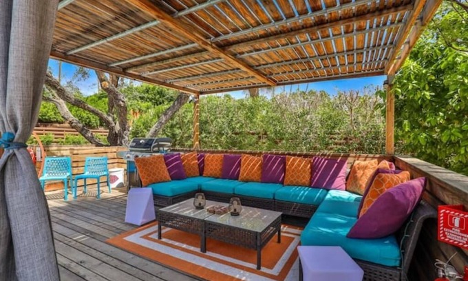Vista Las Palmas House | Dory's Place - Stay Unique, Like A Boutique