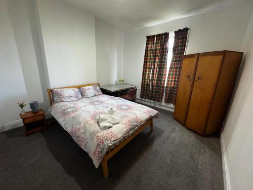 Salford House | Double-Bedroom in the Heart of Salford Manchester Perfect for Short Stays GCSW4