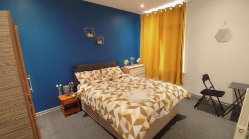 Eccles House | Double-Bedroom in the Heart of Eccles Manchester BH2 Perfect for Short Stays