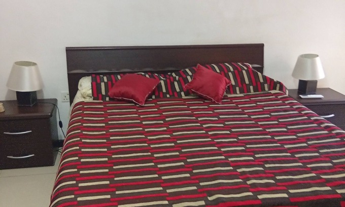 Attard Apartment | Double bedroom with ensuite shower