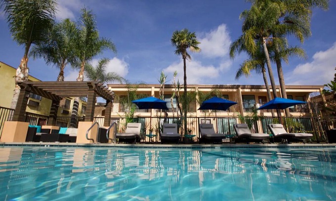 Harbor House | Double Queen Room, The Cove Hotel, Poolside Luxury and Outdoor Fireplace