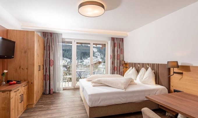 Ramsau am Dachstein House | Double room "Panorama Kulmberg" - Aktivhotel and Restaurant Pehab