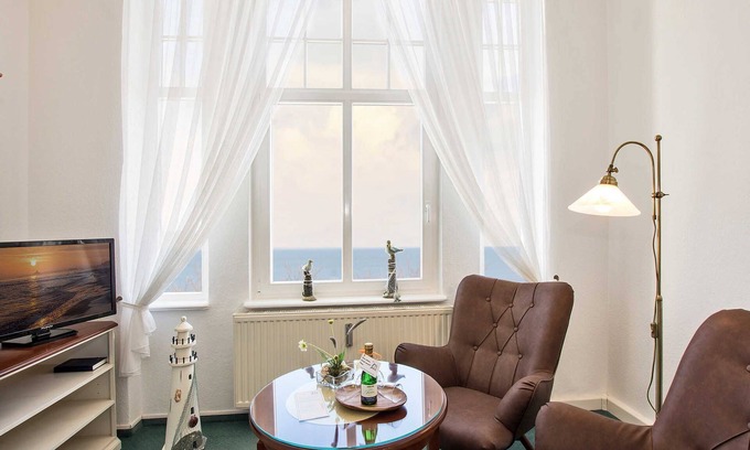 Seebad Bansin Apartment | Double room comfort with sea view - Strandvilla Imperator | Hotel &