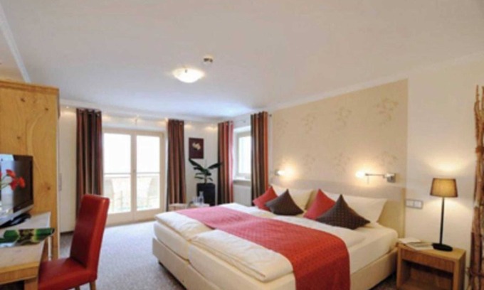 Tegernsee House | Double Room DE LUXE - single occupancy - The Westerhof - Hotel in Tegernsee