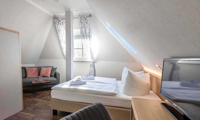 Putbus House | Double room DZS - Wreecher Hof, HG Hotel and Restaurant GmbH Putbus
