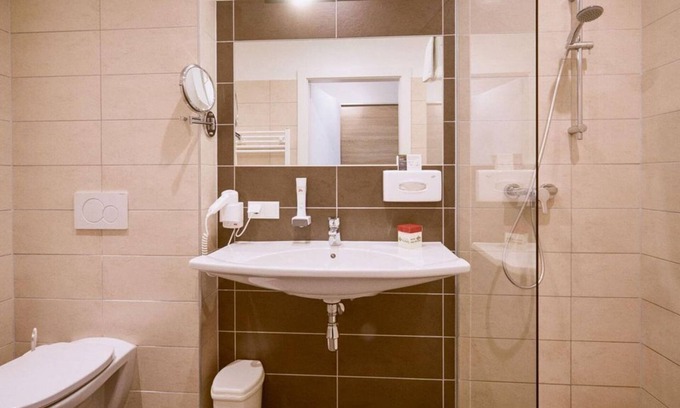 Schladming House | Double Room for 2 Adults + 2 Children - Breakfast - Hotel Planai by Alpeffect