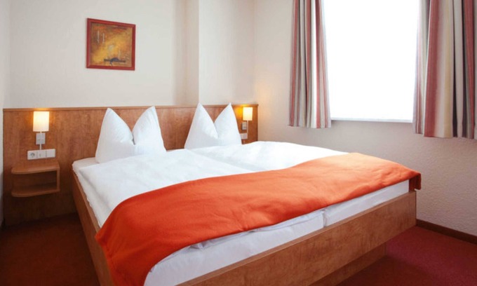 Gohren House | Double room, oB HT - Hotel Sonnenklahr 44003