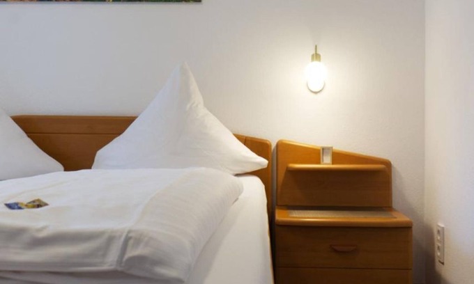Veldenz Bed & Breakfast | Double room "Schieferfels" - Weinhaus am Schieferfels