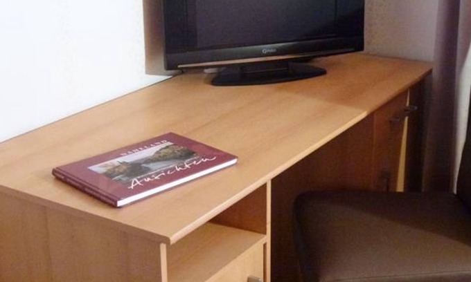 Idar-Oberstein House | Double Room Shower / WC - Pension Seibel