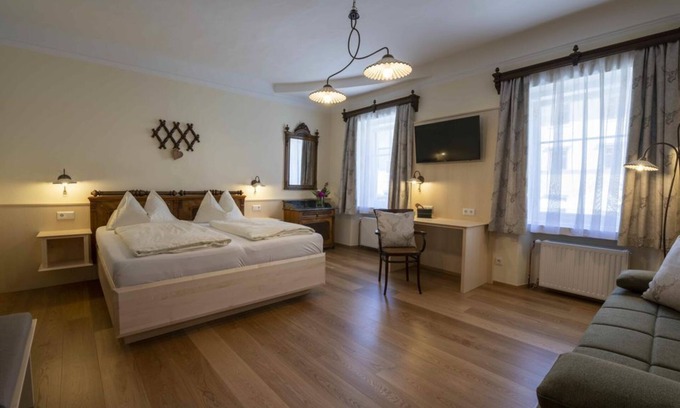 Obervellach House | Double room superior with breakfast - Landhotel Pacher