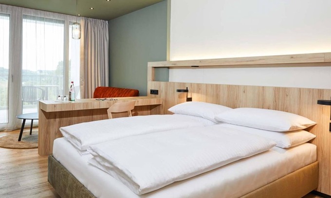 Loipersdorf bei Fuerstenfeld House | Double room Thermenseite - 1-2 nights - Hotel Stoiser