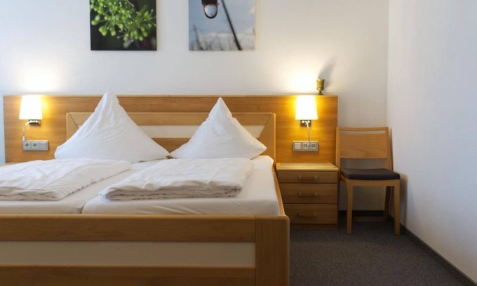 Veldenz Bed & Breakfast | Double room "Weinquartier" - Weinhaus am Schieferfels