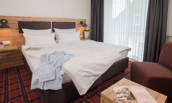 Sankt Georgen im Schwarzwald Apartment | Double room with shower/WC