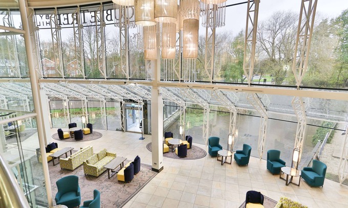 Newark upon Trent Hotel | DoubleTree by Hilton Nottingham-Gateway