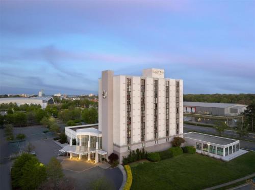 Northeast Virginia Beach Hotel | DoubleTree by Hilton Virginia Beach