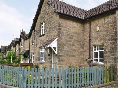 Rowsley House | Dove Cottage