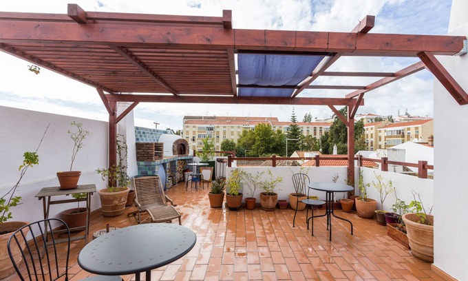 Tavira Bed & Breakfast | Downtown Alegria B&B