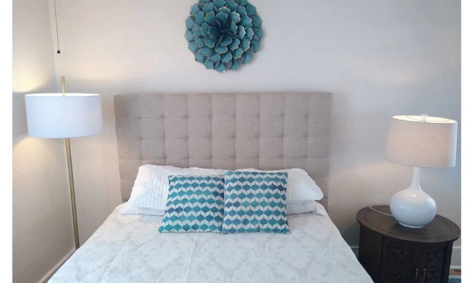 Grand Junction Cottage | Downtown Cottage on Main Street