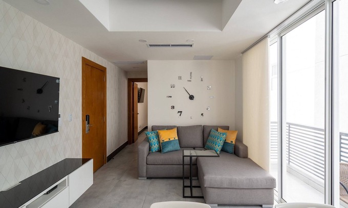 Ensanche Quisqueya Condo | 🏙DOWNTOWN*✨COZY✨*1BR* 🩳POOL* 50MB| 5⭐️YELLOWKEY}