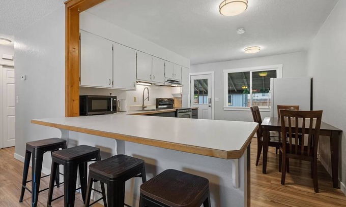 Sandpoint House | Downtown Dream Location