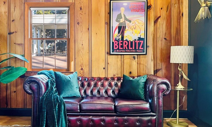Murfreesboro House | Downtown Historic Speakeasy+Hot Tub+Sleeps 6