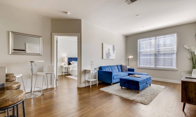 The Gulch Condo | Downtown in the Gulch - Spacious 2bed/2bath - Walk to Broadway!
