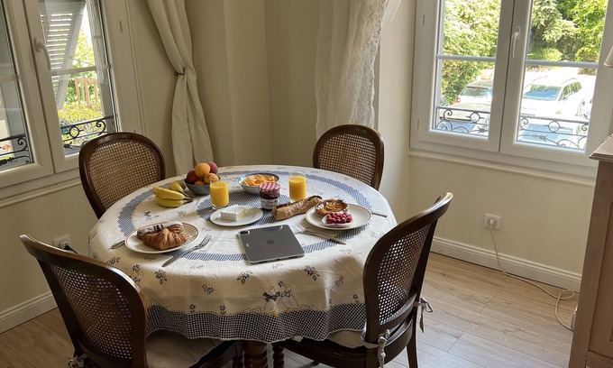 Lepante Quarter Apartment | Downtown Nice, rue Biscarra, 70 m² (750 ft²), renovated, quiet, AC, sunny, tram