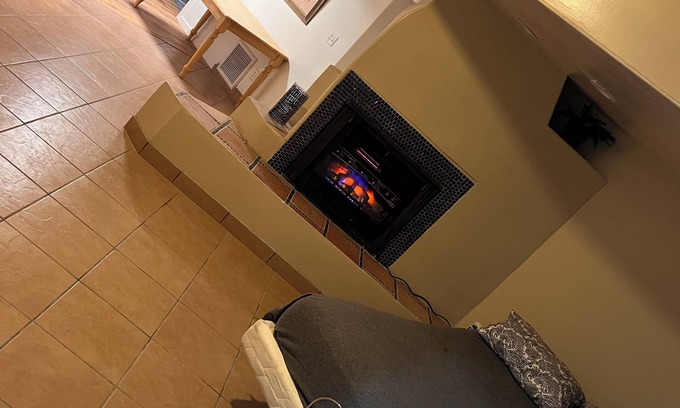Story Apartment | Downtown Phoenix Pool Suite