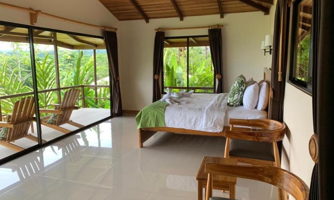 Drake Bay Hotel | Drake Bay Greenleaf