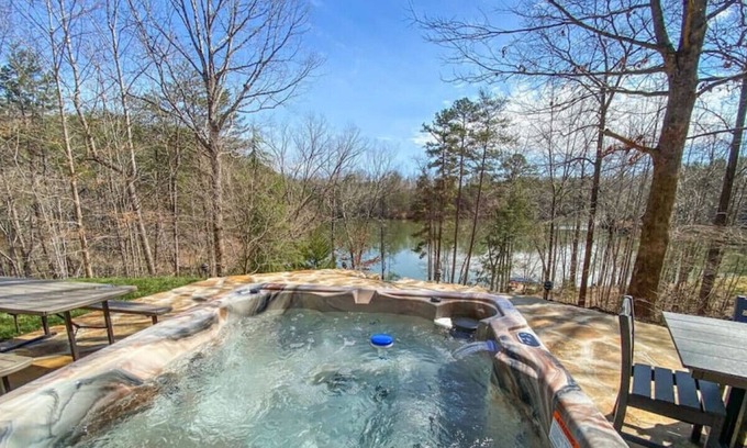 Mill Spring House | Dream Lakefront Getaway w/ Hot Tub