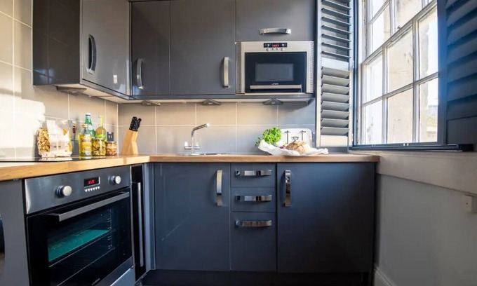 Bath City Centre Apartment | Dream Stays Bath - Haringtons Place