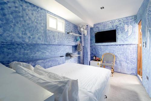Bophut Hotel | Dreamcatcher Lite Budget friendly stay in Fisherman's village