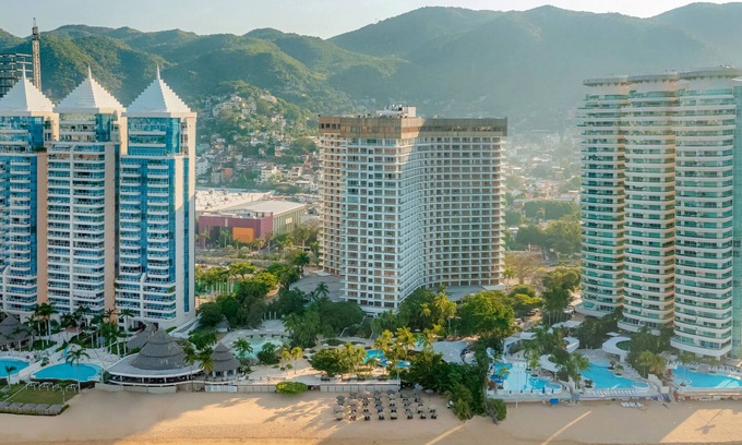Costera Acapulco Resort | Dreams Acapulco Resorts & Spa - All Inclusive