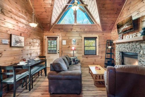 Pigeon Forge Ski Chalet | Dreamside Peak